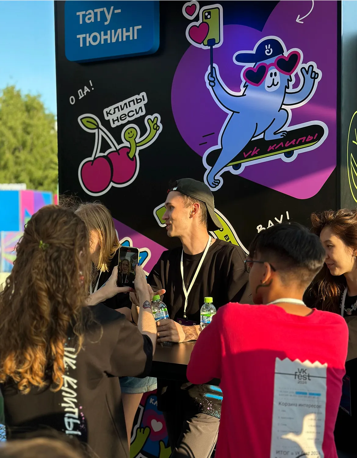 Сделали крутой стенд VK Клипов на VK Fest 2024